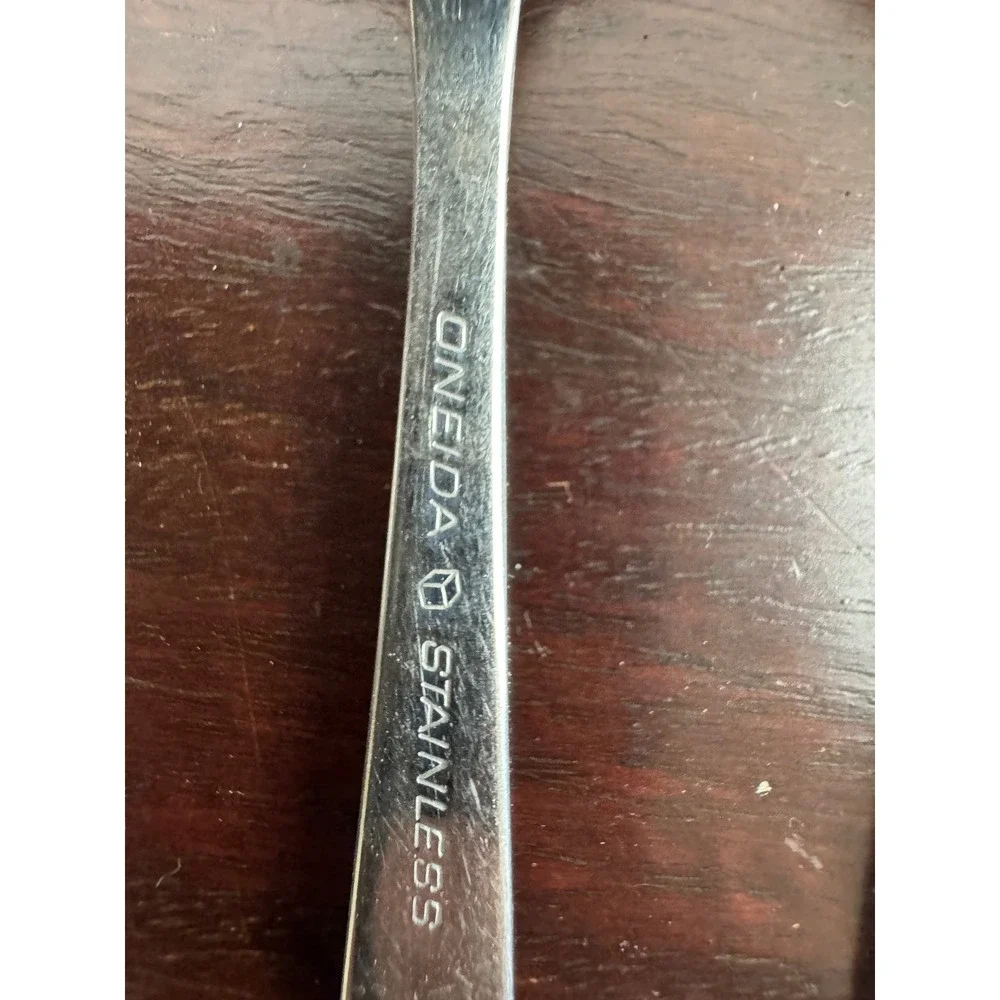 Oneida Will O Wisp Stainless Teaspoons Set of 4 Mid Century Modern Flatware